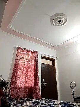 Hotty-Nidhi online show from March 20, 2025, 6:08 am