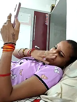 Hotty-Nidhi online show from September 20, 2025, 5:18 pm
