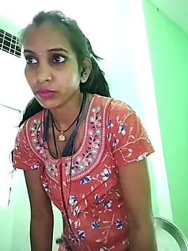 Hotty-Nidhi online show from March 12, 2025, 2:23 pm