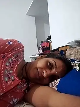 Hotty-Nidhi online show from March 15, 2025, 4:02 am