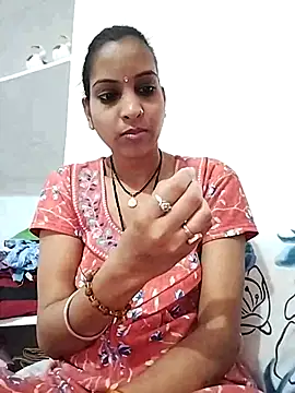 Hotty-Nidhi online show from March 11, 2025, 3:36 am