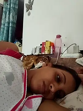 Snapshot of Hotty-Nidhi chatting on May 29, 2026, 2:39 am Hotty-Nidhi online show from May 29, 2026, 2:39 am