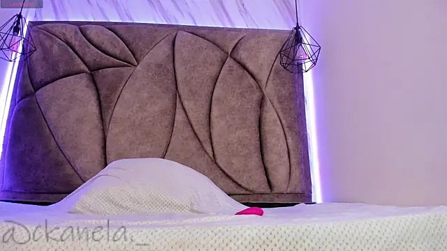 Snapshot of Kanela_miller_ chatting on October 31, 2025, 12:35 pm Kanela miller online show from October 31, 2025, 12:35 pm