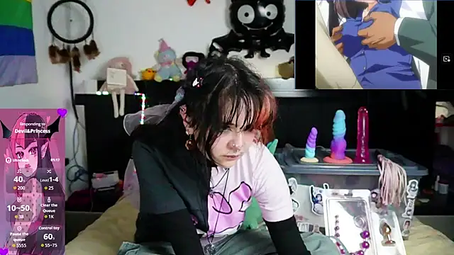 Snapshot of Devil_And_Princess chatting on June 6, 2026, 2:17 am Devil And Princess online show from June 6, 2026, 2:17 am
