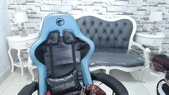 Snapshot of valeria_a1 chatting on November 18, 2025, 2:27 am valeria a1 online show from November 18, 2025, 2:27 am