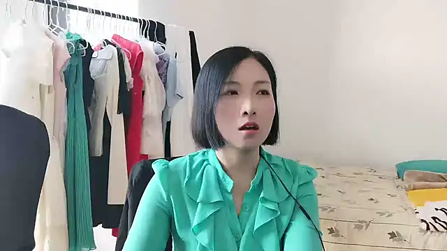 Snapshot of Rachel-6600 chatting on October 14, 2025, 7:09 am Rachel-6600 online show from October 14, 2025, 7:09 am