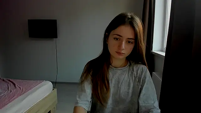 LilyHaart online show from November 22, 2025, 5:39 am