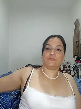 megan milf79 online show from March 15, 2026, 12:39 am