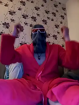 ThePython666 online show from March 12, 2025, 1:03 am