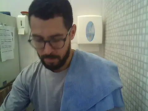 pdasgyn online show from January 8, 2026, 1:28 pm