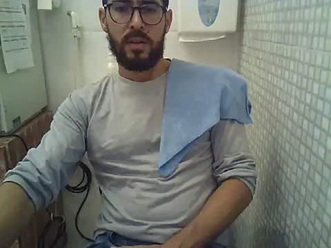 pdasgyn online show from November 10, 2025, 12:43 pm