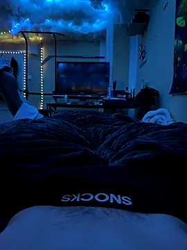 Snapshot of germanidk chatting on December 4, 2025, 6:18 pm germanidk online show from December 4, 2025, 6:18 pm