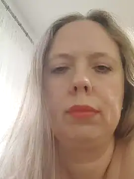 Irina3718 online show from October 8, 2025, 2:18 pm