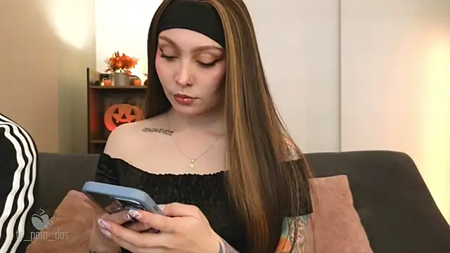 Snapshot of Te_para_2 chatting on October 23, 2025, 1:54 pm Te para 2 online show from October 23, 2025, 1:54 pm