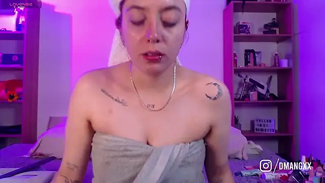 Soy mangx online show from January 10, 2026, 1:01 am