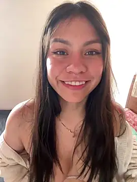 Snapshot of -Selene- chatting on May 12, 2026, 6:58 pm -Selene- online show from May 12, 2026, 6:58 pm