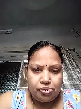 Snapshot of Arohi35 chatting on March 19, 2025, 2:37 am Arohi35 online show from March 19, 2025, 2:37 am