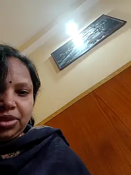 Snapshot of Arohi35 chatting on March 3, 2026, 3:35 am Arohi35 online show from March 3, 2026, 3:35 am