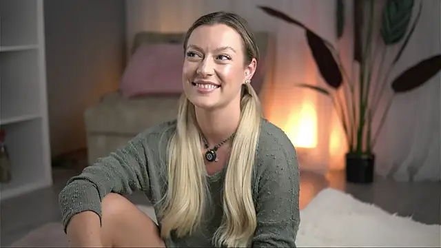 Snapshot of AnnastasiaMills chatting on July 14, 2026, 2:05 am AnnastasiaMills online show from July 14, 2026, 2:05 am