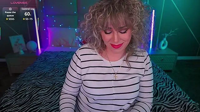 CandyLadyyy online show from March 28, 2026, 10:00 pm