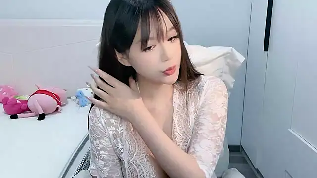 yoyoyo7799 online show from March 5, 2026, 12:46 pm