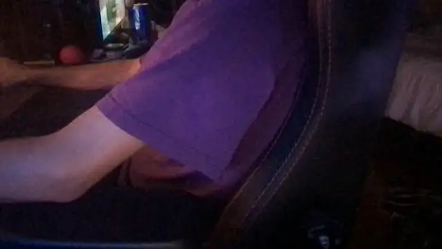 Snapshot of twink69Finger chatting on February 10, 2026, 12:37 pm twink69Finger online show from February 10, 2026, 12:37 pm