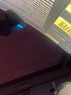 twink69Finger online show from November 11, 2025, 12:44 pm