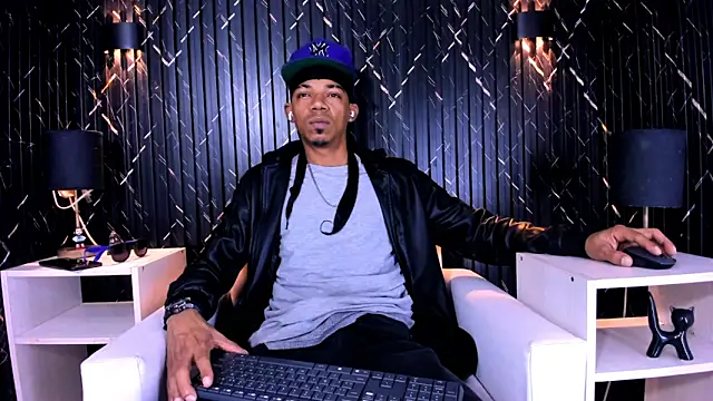 Gregory Sforza online show from October 23, 2025, 12:15 pm