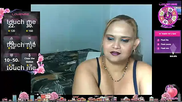 Snapshot of clover_cams1874 chatting on November 1, 2025, 5:29 pm clover cams1874 online show from November 1, 2025, 5:29 pm