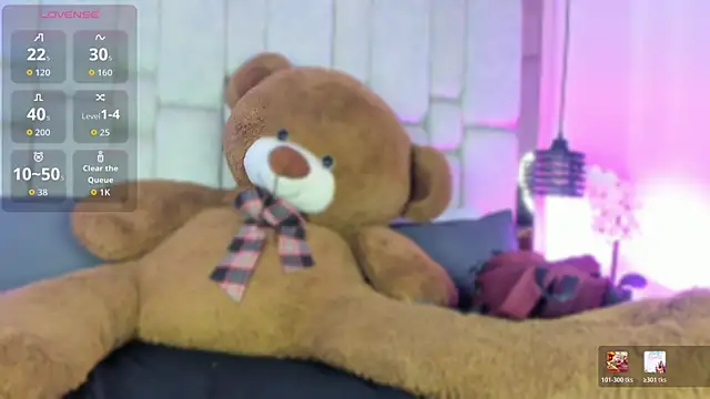 Snapshot of Daia_Ortiz chatting on February 13, 2026, 8:09 pm Daia Ortiz online show from February 13, 2026, 8:09 pm