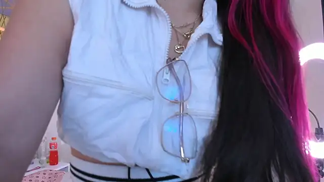 Sofiia Rossee  online show from December 21, 2025, 9:37 pm