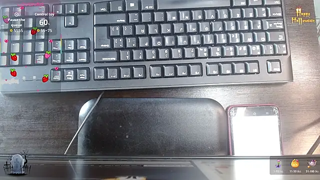 mia velvet1 online show from November 3, 2025, 12:31 pm