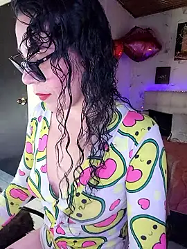 mia velvet1 online show from January 7, 2026, 3:28 pm