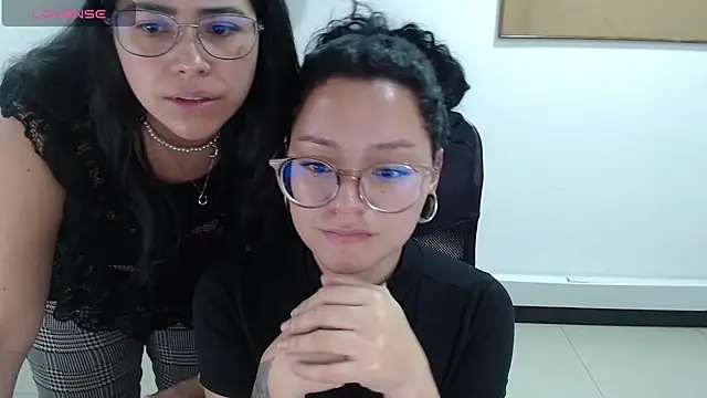 Snapshot of jenn_cg chatting on March 16, 2026, 11:18 pm jenn cg online show from March 16, 2026, 11:18 pm