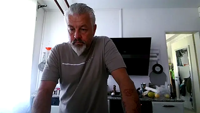 Berg Boy online show from June 27, 2026, 7:14 am