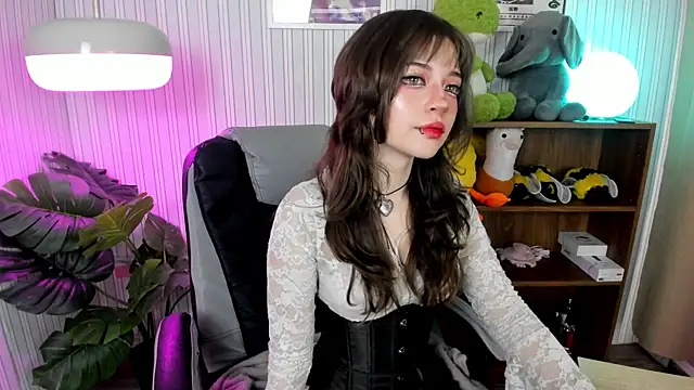 Miyuki wolf online show from October 16, 2025, 8:50 pm