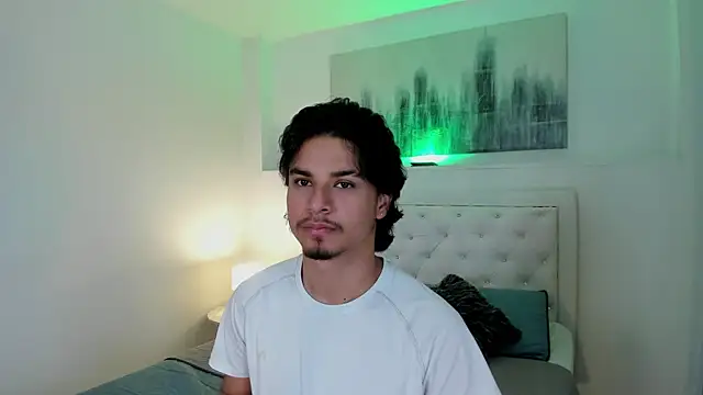 MathewAdams online show from January 8, 2026, 6:36 pm