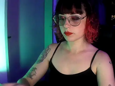 Acid Girl Ofc online show from November 5, 2025, 3:31 am