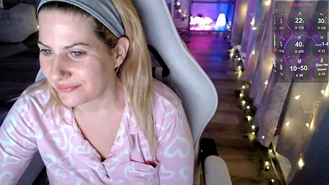 BellaStar84 online show from March 3, 2026, 11:28 am