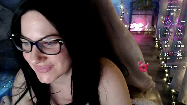 BellaStar84 online show from April 7, 2026, 7:21 am