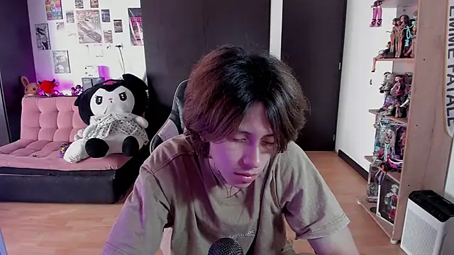 Snapshot of xIce_Boy chatting on May 20, 2026, 1:19 pm xIce Boy online show from May 20, 2026, 1:19 pm
