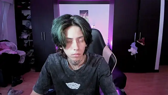 xIce Boy online show from January 6, 2026, 11:14 am