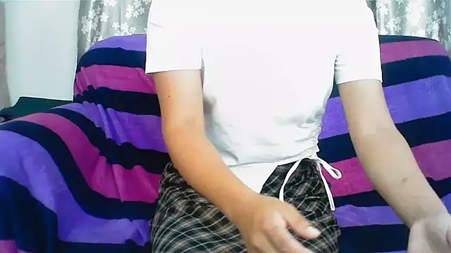 Snapshot of LAYLA_600 chatting on November 13, 2025, 9:46 am LAYLA 600 online show from November 13, 2025, 9:46 am