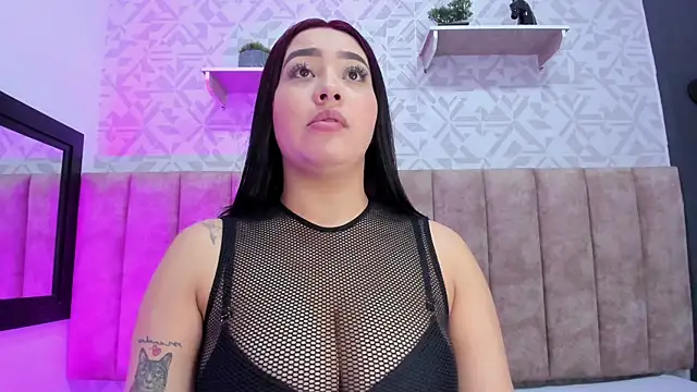 MelinaCruz online show from February 25, 2026, 12:16 pm