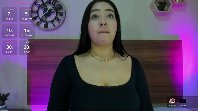 Snapshot of MelinaCruz chatting on November 29, 2025, 4:23 am MelinaCruz online show from November 29, 2025, 4:23 am