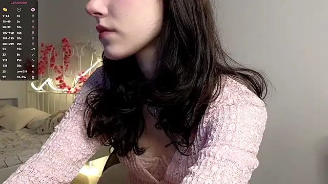 Snapshot of glamourr chatting on February 27, 2026, 10:48 am glamourr online show from February 27, 2026, 10:48 am