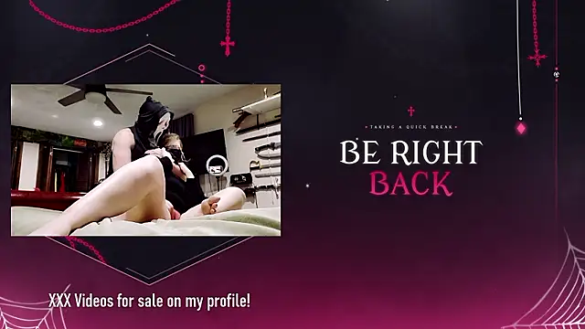 VaelaVixen online show from March 6, 2026, 6:25 pm