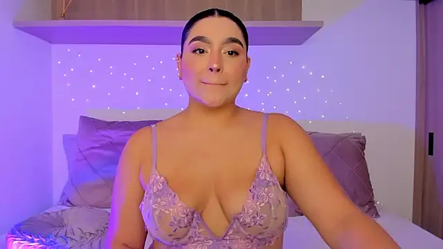 Snapshot of eva_sainnt chatting on May 2, 2026, 12:05 am eva sainnt online show from May 2, 2026, 12:05 am