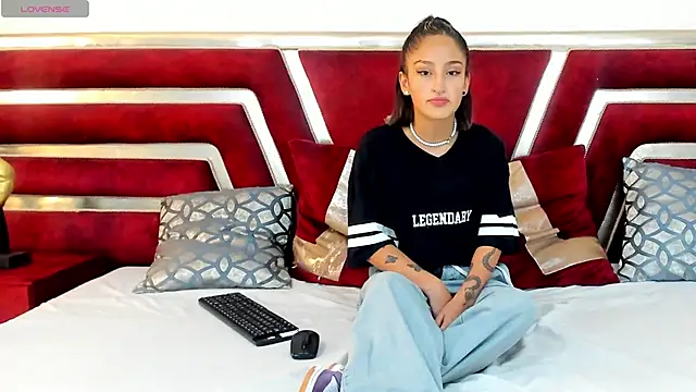 sweet paradisew online show from March 14, 2025, 6:39 pm