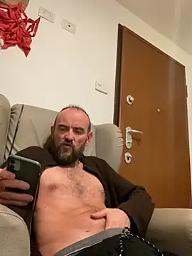 Rimmingtop online show from December 22, 2025, 8:53 pm